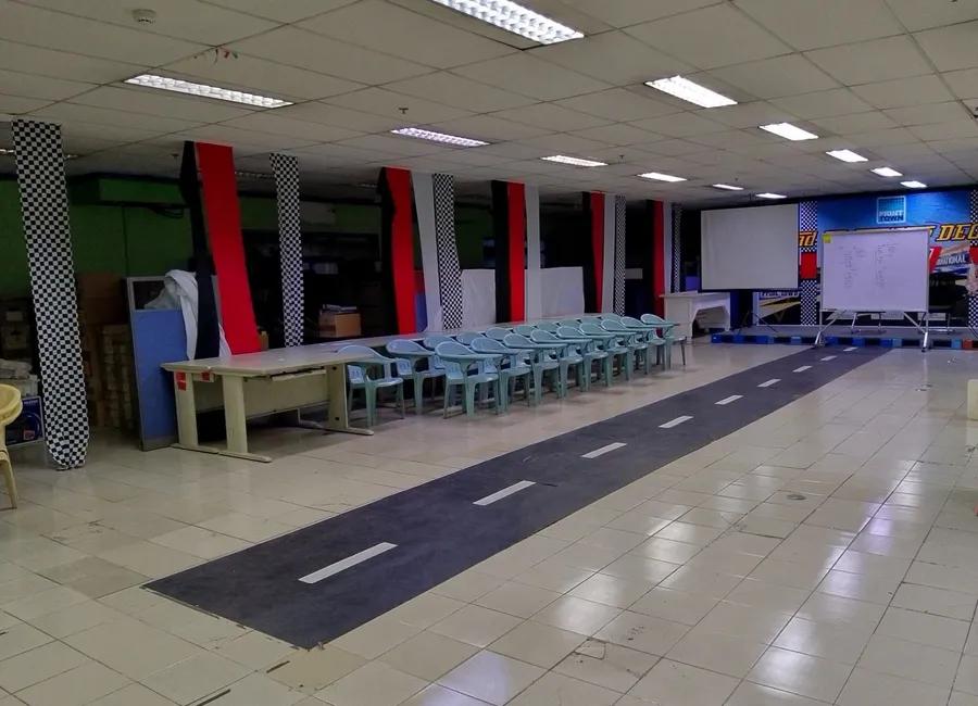 Office Space for Lease in Mamplasan, Biñan City – 605 sqm with Parking | Near SLEX & CALAX