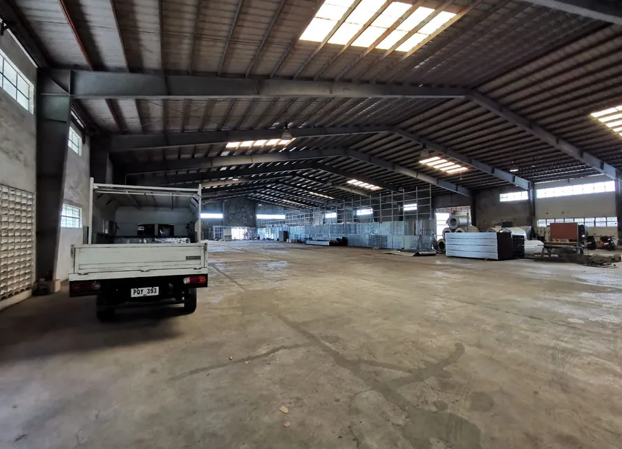 Warehouse for Rent in San Bartolome, Sto